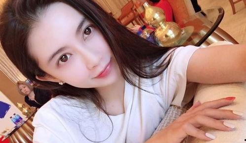 网红女骑士本人吃瓜视频,揭秘幕后真相  第2张