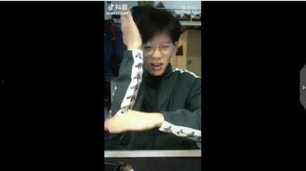 抖音网红吃瓜搞笑视频,笑料百出引人捧腹 第3张 抖音网红吃瓜搞笑视频,笑料百出引人捧腹 第3张