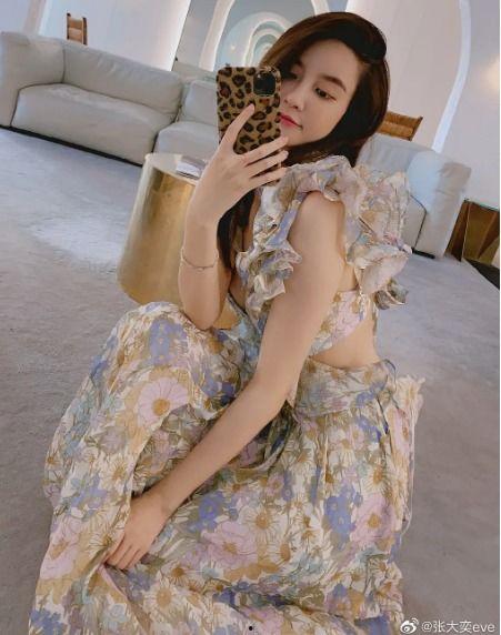 网红张大奕吃瓜  第3张