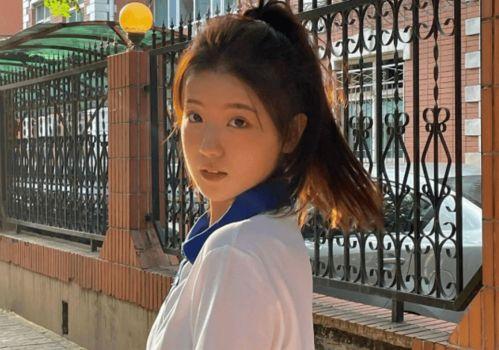 吃瓜网红主播直播回放,吃瓜观众视角下的直播回放全纪录  第2张