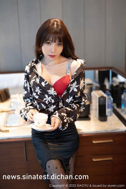黑料吃瓜网最新2023,揭秘娱乐圈最新猛料，带你领略年度热点事件  第2张